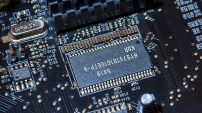 Intel-Backed Altera Joins IPO Tsunami
