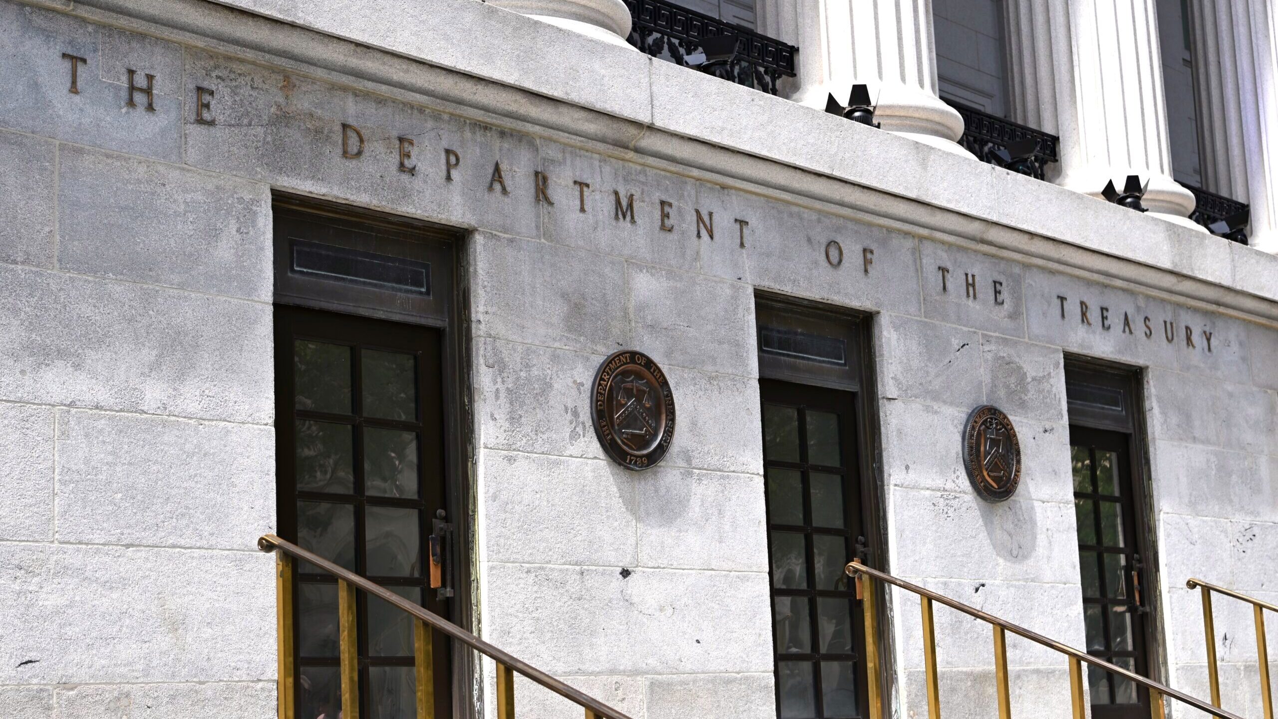 Treasury Yields Touch 20-Year Highs, Fueled by Sticky Inflation, US Debt