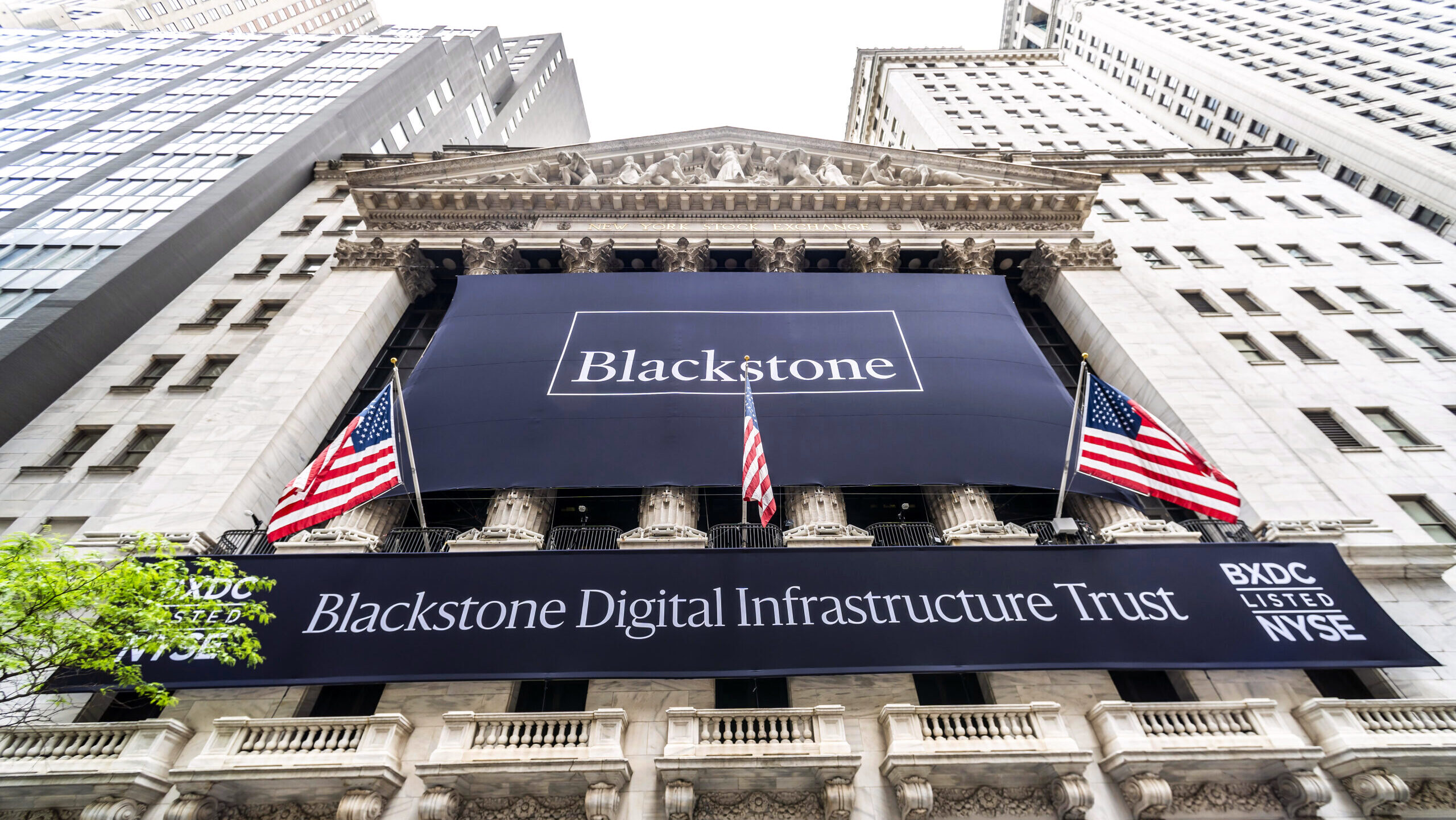 Blackstone’s Burgeoning AI Business and Inflows Spark a Rally