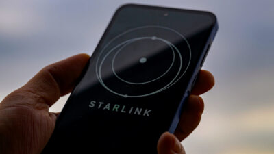 Big Telcos Are a Distant Galaxy for SpaceX